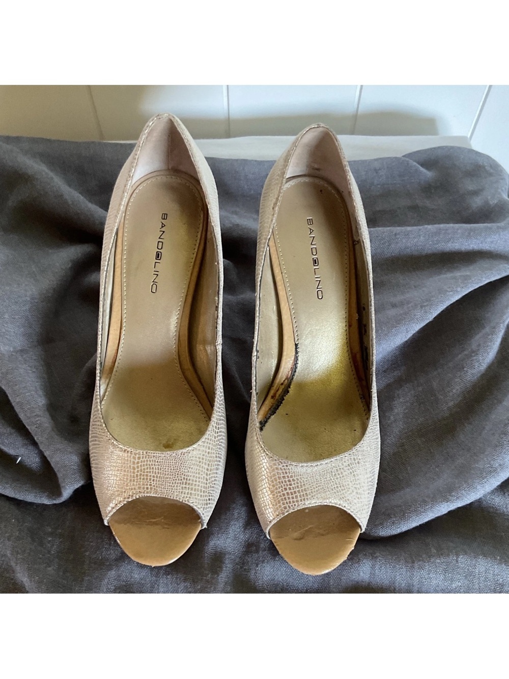 Bandolino Blush Nude Peep-Toe Heels